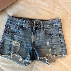 American Eagle midi jean shorts with minimal wear size 6